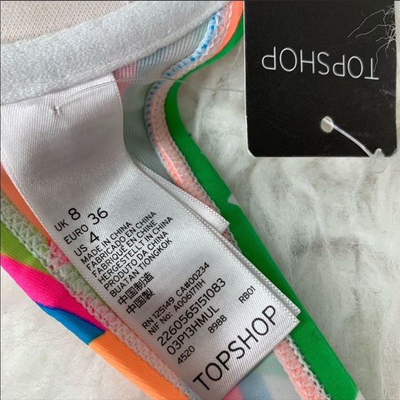 NWT Topshop Strapless Molded Bikini Top Size 4/S - Picture 4 of 4